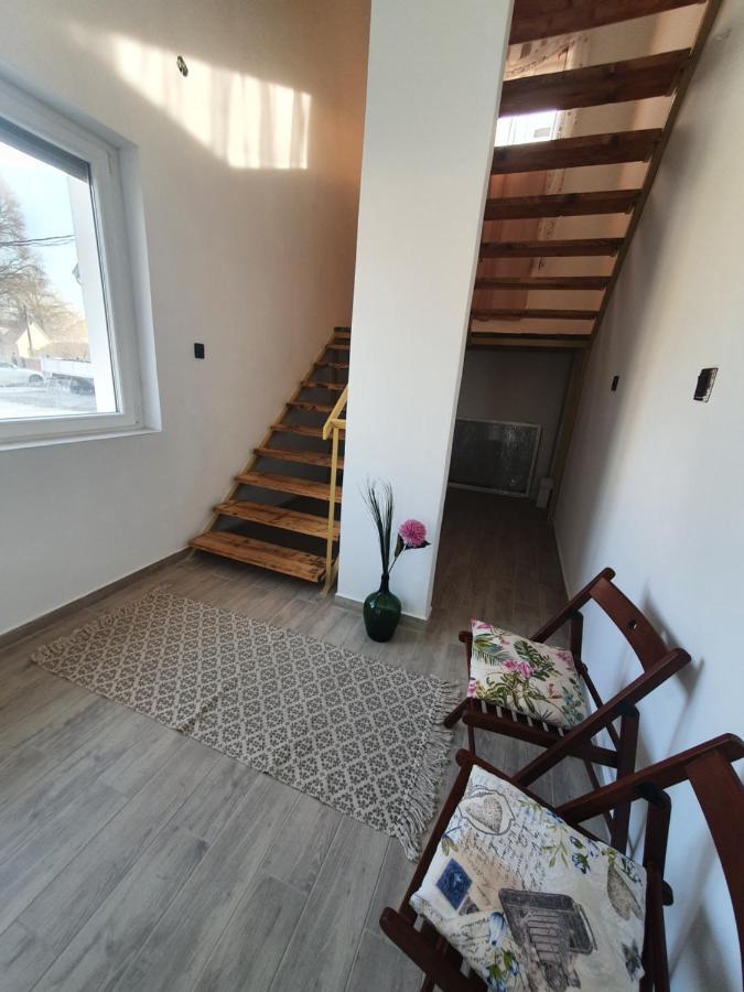 Sosto Apartman Székesfehérvár Esterno foto